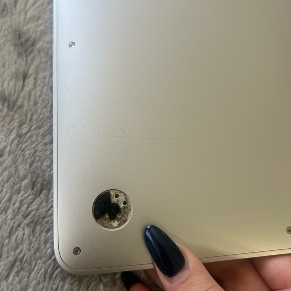 MACBOOK AIR - Picture 5 of 7